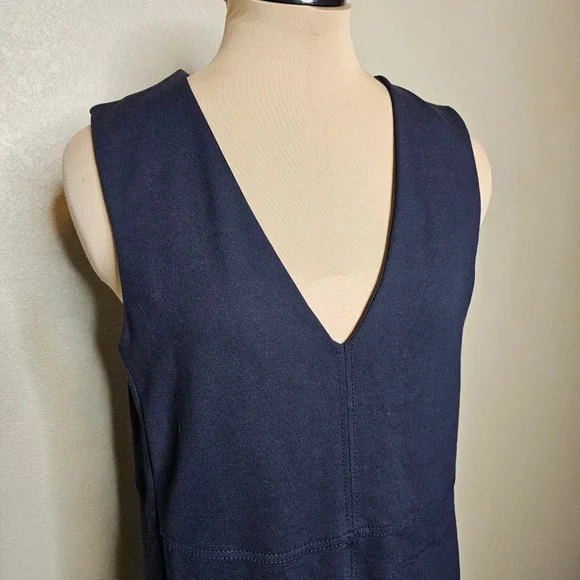 ME+EM Tailored Navy Blue V-Neck Sleeveless Shift Dress Pockets Minimalist US 6 - Picture 3 of 12